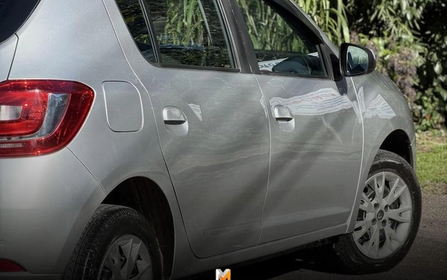 imagem-https://www.socarrao.com.br/sc-vehicle-images-prod/2501653/1788980976415-8222973_0_B_20b3ef6731.jpeg