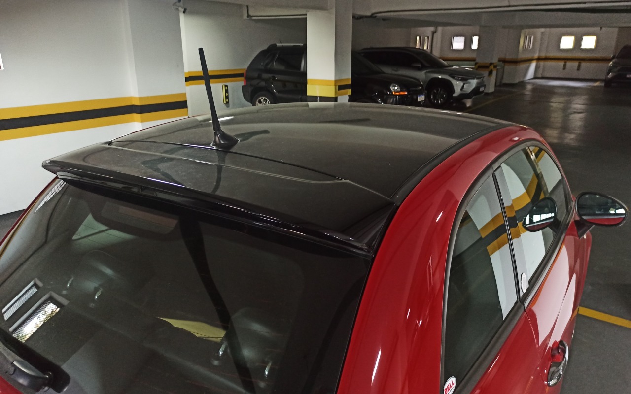 imagem-https://www.socarrao.com.br/sc-vehicle-images-prod/2501720/1783453095274-SU1HXzIwMjYwNzA2XzE2NDgzMS5qcGc.jpg