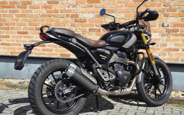 imagem-https://www.socarrao.com.br/sc-vehicle-images-prod/2502001/1789481657150-8257612_9_B_96931274e6.jpeg
