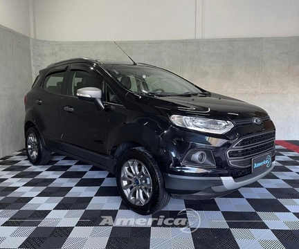 Ford EcoSport 2016 Preto — foto 1 de 3