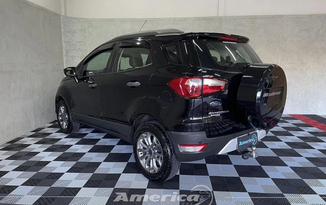 imagem-https://www.socarrao.com.br/sc-vehicle-images-prod/2502010/1789135746246-8237216_7_B_fd134a2317.jpeg