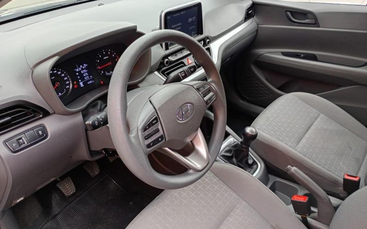 imagem-https://www.socarrao.com.br/sc-vehicle-images-prod/2502027/1783453669979-ODA2NjYyN18xX0JfMGM3YjQ3MmEyNi5qcGVn.jpeg