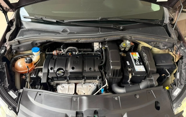 imagem-https://www.socarrao.com.br/sc-vehicle-images-prod/2502249/1787949118015-sQuTZmGFegrfc38XLgS8K6j1zRb5TXgo.jpg