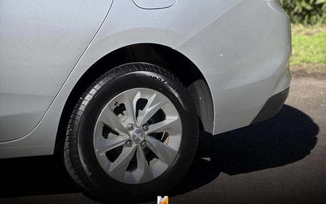 imagem-https://www.socarrao.com.br/sc-vehicle-images-prod/2502616/1789673718264-8253733_9_B_d231b6154e.jpeg