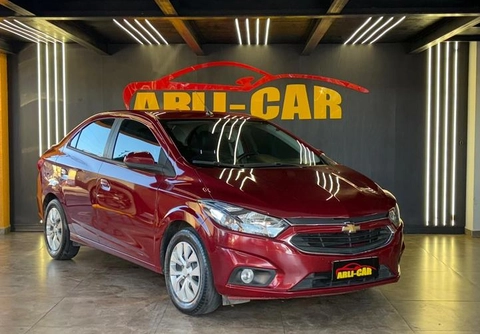 Chevrolet Prisma 2019 Vermelho — foto 1 de 3