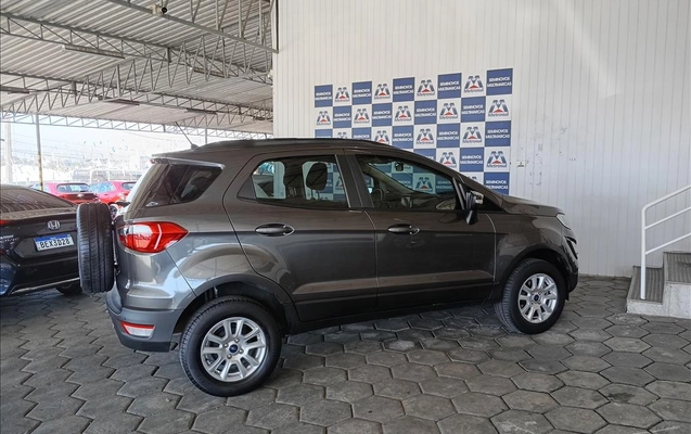 imagem-https://www.socarrao.com.br/sc-vehicle-images-prod/2502671/1788364506499-773e3a29-8a38-42ab-8a89-a7fda8f5251420260708154355.jpeg