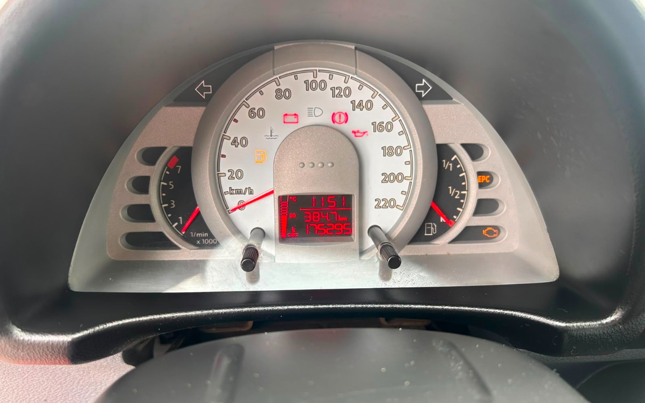 imagem-https://www.socarrao.com.br/sc-vehicle-images-prod/2502770/1783457138227-V2hhdHNBcHAgSW1hZ2UgMjAyNi0wNy0wNyBhdCAxNy4xNi41NCAoMykuanBlZw.jpeg