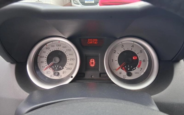 imagem-https://www.socarrao.com.br/sc-vehicle-images-prod/2502815/1788983293374-8256481_13_B_3dfb8e2bd5.jpeg
