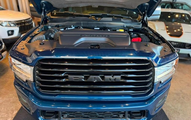 imagem-https://www.socarrao.com.br/sc-vehicle-images-prod/2502902/1788461122680-8258196_13_B_beffd57ce2.jpeg