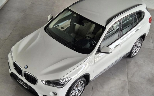 imagem-https://www.socarrao.com.br/sc-vehicle-images-prod/2502918/1785859322282-6517785_7_B_f99639b824.jpeg