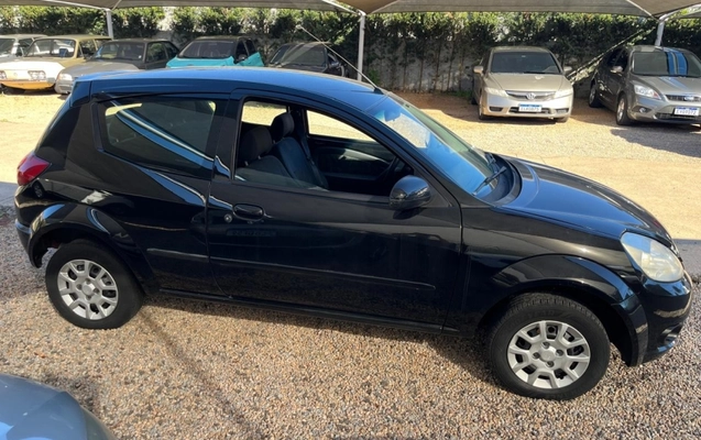 imagem-https://www.socarrao.com.br/sc-vehicle-images-prod/2503174/1784321549790-jBAFQAggEk1yrzuZpRxLgEzrq9yeRUup.jpg