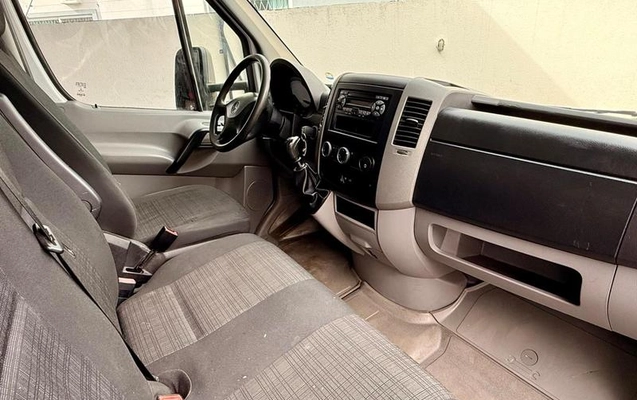 imagem-https://www.socarrao.com.br/sc-vehicle-images-prod/2503849/1787341763041-8258401_6_B_eca2765433.jpeg