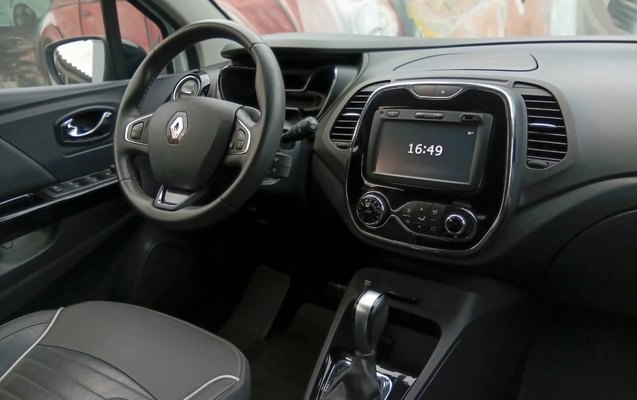 imagem-https://www.socarrao.com.br/sc-vehicle-images-prod/2505351/1788552182556-8ca1f90ac62143f397678c0218df8057_1783465418407.jpg
