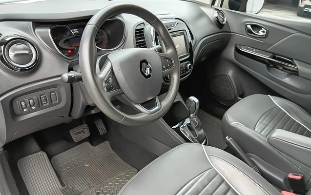 imagem-https://www.socarrao.com.br/sc-vehicle-images-prod/2505351/1788552182557-4546e1a1dc6947f59c744f0907fa8ebf_1783465418397.jpg