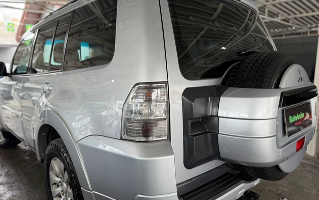 imagem-https://www.socarrao.com.br/sc-vehicle-images-prod/2505860/1787102860860-215ee258-7e35-4e91-93f1-3fed6ebe0fe3.jpg