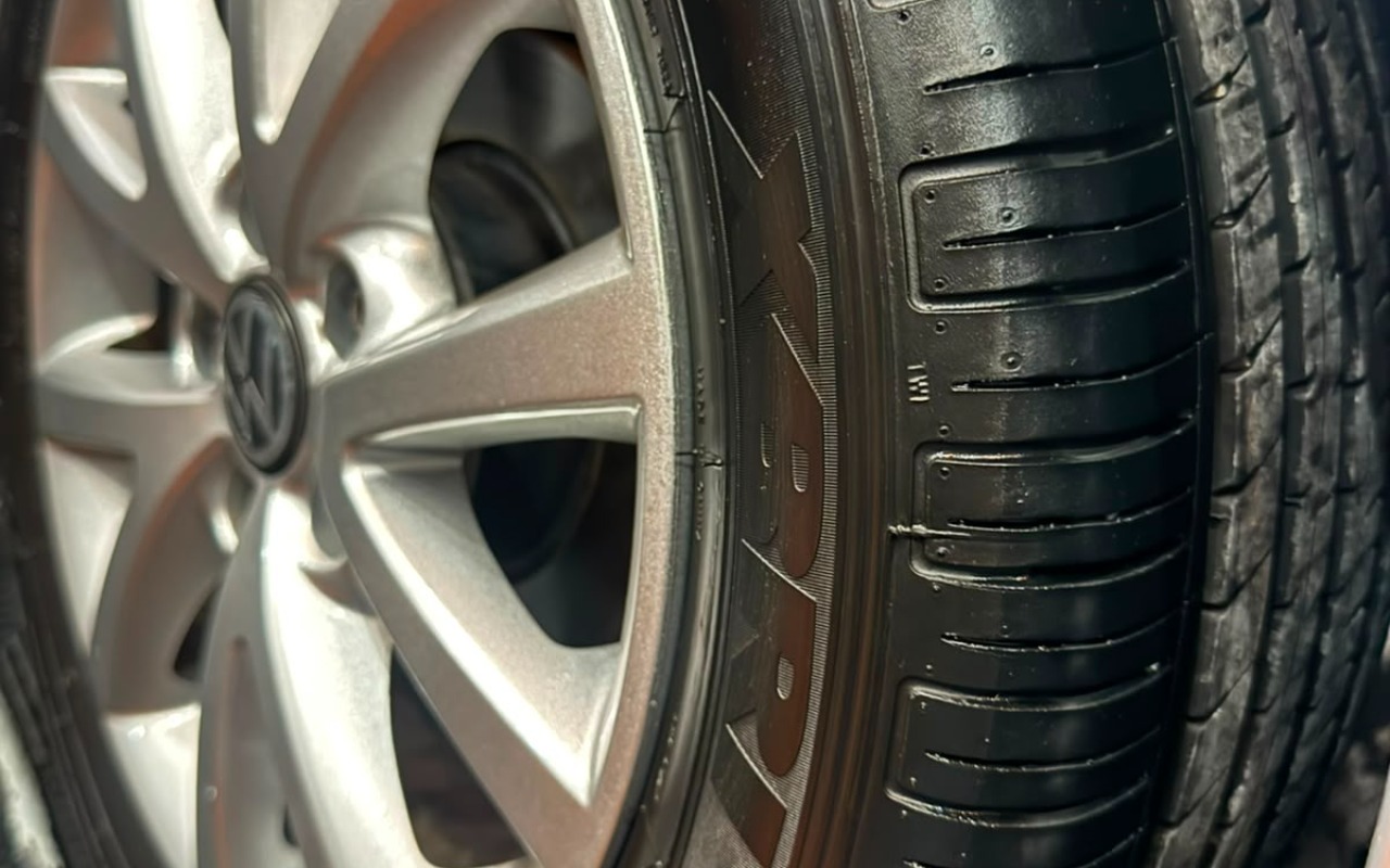 imagem-https://www.socarrao.com.br/sc-vehicle-images-prod/2513205/1783512480669-VlcgVm9sa3N3YWdlbiBKZXR0YSAyLjAgQ29uZm9ydGxpbmUgQ29tcGxldG8gMjAxNCBTdGVpbmJhY2ggTXVsdGltYXJjYXMgZW0gU2FudG8gQW1hcm8gZGEgSW1wZXJhdHJpeiBTQyA4LmpwZWc.jpeg