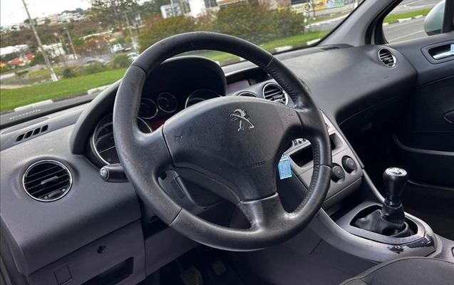 imagem-https://www.socarrao.com.br/sc-vehicle-images-prod/2513412/1783513371334-FUG-2255_08.jpg