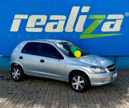 Chevrolet Celta 2012 Prata — foto 1 de 3