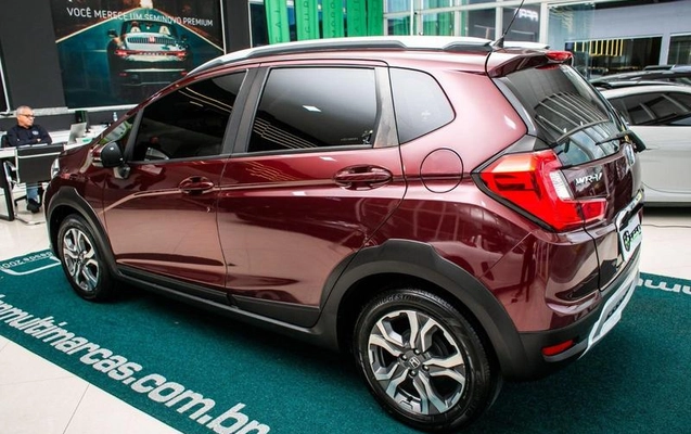 imagem-https://www.socarrao.com.br/sc-vehicle-images-prod/2513692/1785461505285-8258825_9_B_8484e7ccfc.jpeg