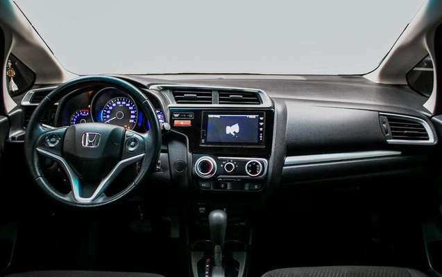 imagem-https://www.socarrao.com.br/sc-vehicle-images-prod/2513692/1785461505292-8258825_18_B_1ff40f0ff8.jpeg