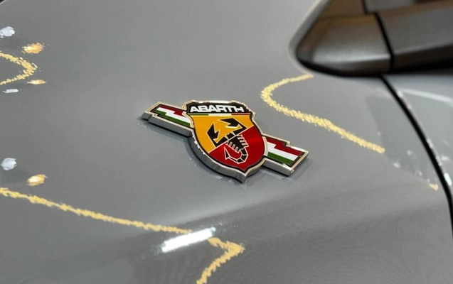 imagem-https://www.socarrao.com.br/sc-vehicle-images-prod/2513822/1787926797655-8251742_5_B_a3659d3991.jpeg