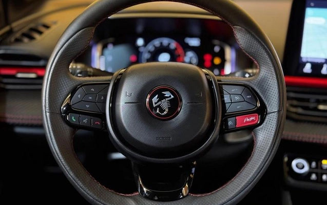 imagem-https://www.socarrao.com.br/sc-vehicle-images-prod/2513822/1787926797662-8251742_20_B_93e908a90c.jpeg