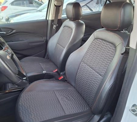 imagem-https://www.socarrao.com.br/sc-vehicle-images-prod/2513828/1784911596117-8258755_0_B_90f1ad18c6.jpeg