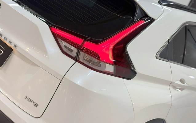 imagem-https://www.socarrao.com.br/sc-vehicle-images-prod/2514089/1783516319597-TUlUU1VCSVNISSBFQ0xJUFNFIEhQRSAtIDIwMjMgLSBCUkFOQ08gLSBTRFk0RTc2ICgxMSkuanBn.jpg