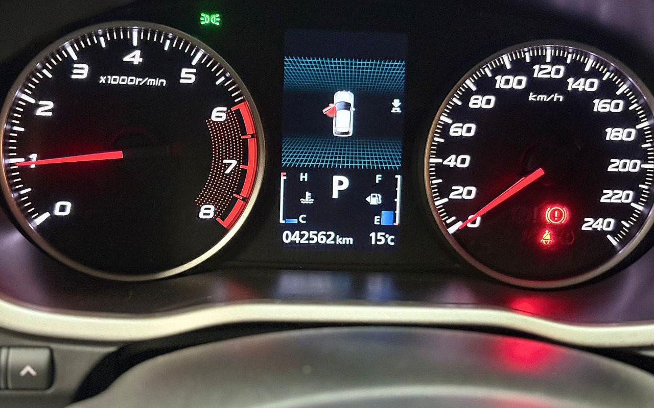 imagem-https://www.socarrao.com.br/sc-vehicle-images-prod/2514089/1783516320559-TUlUU1VCSVNISSBPVVRMQU5ERVIgSFBFIDIuMCAtIDIwMjBNSVRTVUJJU0hJIEVDTElQU0UgSFBFIC0gMjAyMyAtIEJSQU5DTyAtIFNEWTRFNzYgLSBQUkVUTyAtIEJFRTRJMzkuanBn.jpg