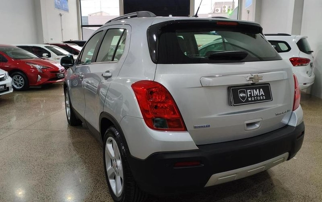 imagem-https://www.socarrao.com.br/sc-vehicle-images-prod/2514411/1783517844328-8259113_4_B_c14cc4333e.jpeg