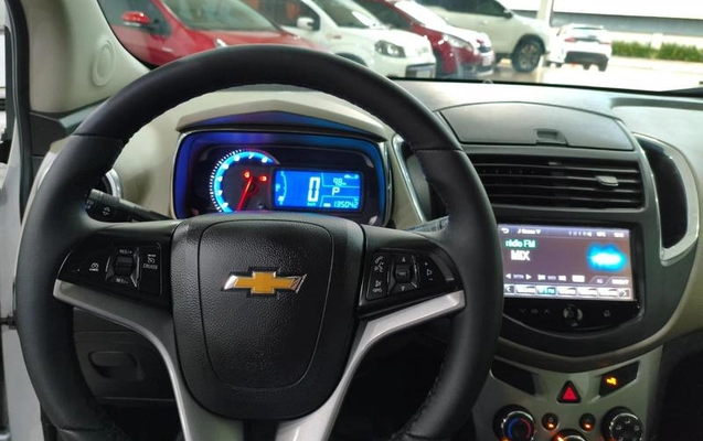 imagem-https://www.socarrao.com.br/sc-vehicle-images-prod/2514411/1783517844329-8259113_14_B_758e8bd310.jpeg