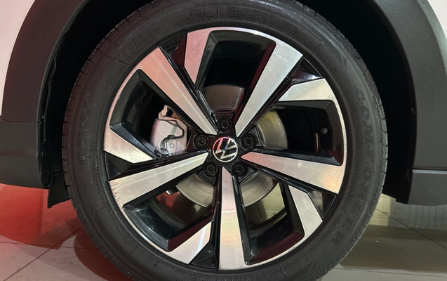 imagem-https://www.socarrao.com.br/sc-vehicle-images-prod/2514419/1783517555959-a2f3e52f-ea0d-4bd0-9761-db06849ace62.jpg