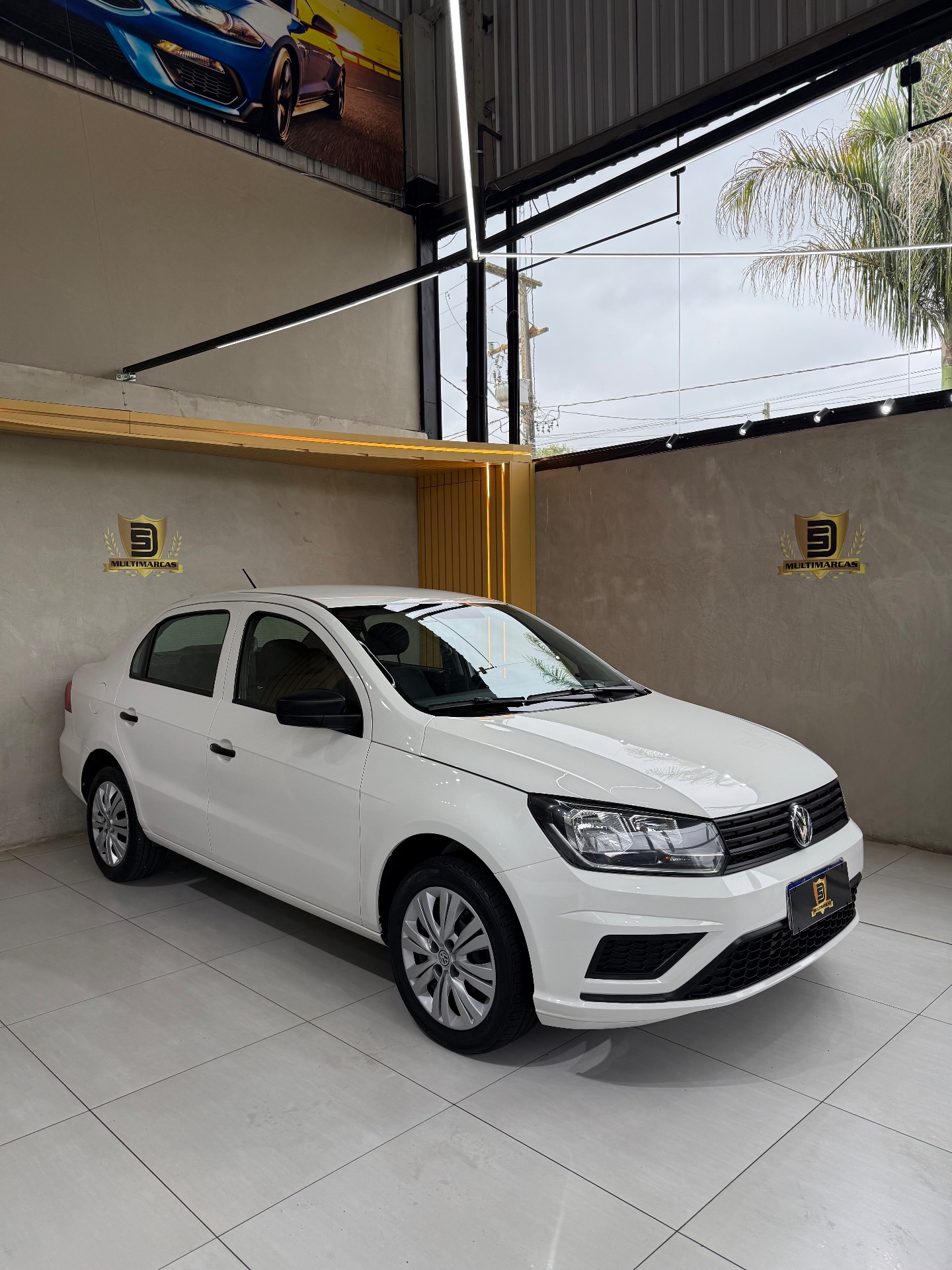 Volkswagen Voyage 1.0 Flex 12V 4p na cor Branco em Ponta Grossa / PR - 25145