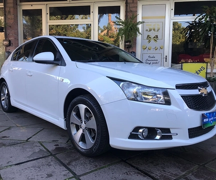 Chevrolet Cruze 2013 Branco — foto 1 de 3