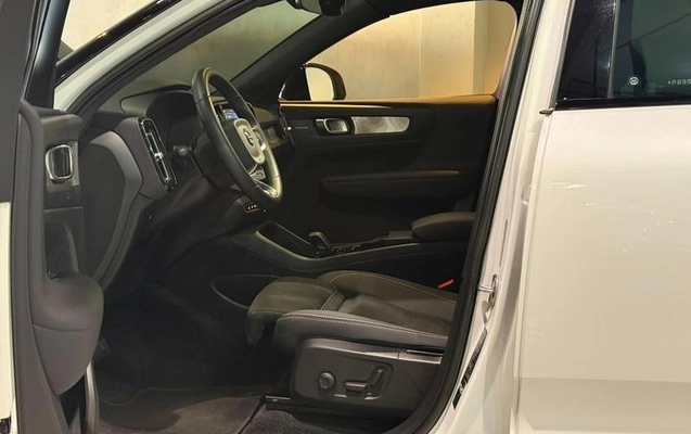 imagem-https://www.socarrao.com.br/sc-vehicle-images-prod/2514801/1789503167759-8259182_11_B_148e1e9e0b.jpeg