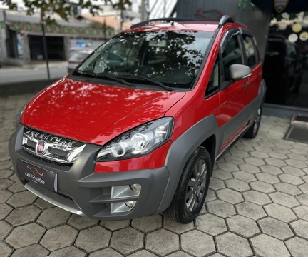 Fiat Idea 2016 Vermelho — foto 1 de 3
