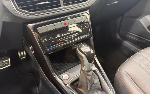 imagem-https://www.socarrao.com.br/sc-vehicle-images-prod/2515138/1789049733581-8255803_7_B_e25990a05c.jpeg