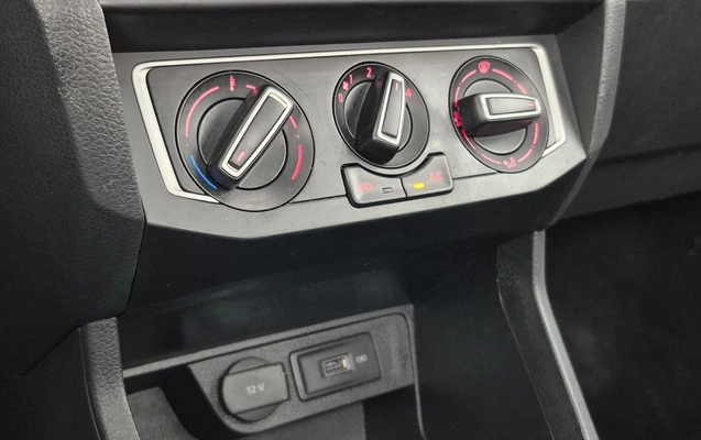 imagem-https://www.socarrao.com.br/sc-vehicle-images-prod/2515158/1783520209594-190fbfaabc624c3bae291e0087f86f47_1761654752661.jpg