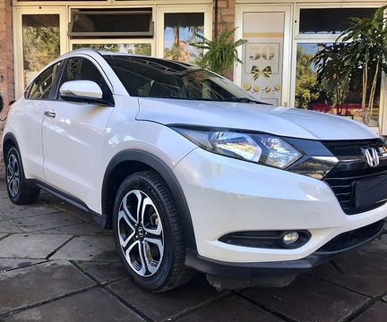 Honda HR-V 2016 Branco — foto 1 de 3