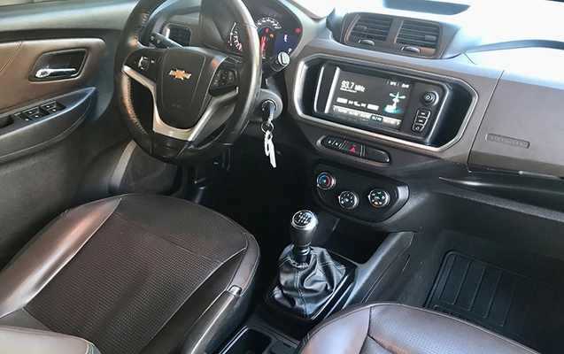 imagem-https://www.socarrao.com.br/sc-vehicle-images-prod/2515548/1784231763275-PDzpQdDTftgYkjfndxvBqJbGZ7clqTLD.jpg