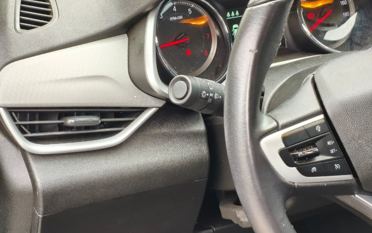 imagem-https://www.socarrao.com.br/sc-vehicle-images-prod/2515723/1783522404288-V2hhdHNBcHAgSW1hZ2UgMjAyNi0wNy0wNCBhdCAxMy4wNy41MiAoMSkuanBlZw.jpeg