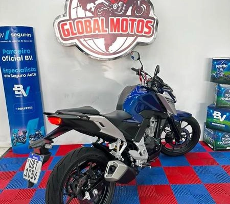imagem-https://www.socarrao.com.br/sc-vehicle-images-prod/2516220/1783524546383-8208550_11_B_a751645e97.jpeg