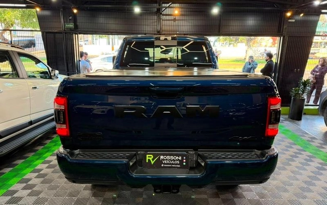 imagem-https://www.socarrao.com.br/sc-vehicle-images-prod/2516312/1790085895312-8259910_8_B_1cc3a37011.jpeg