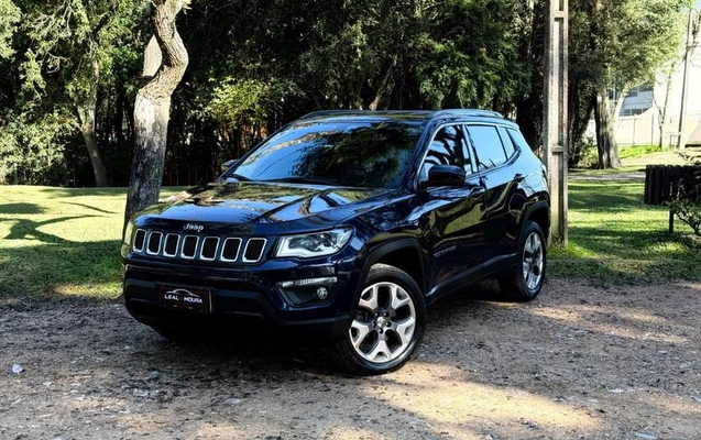 imagem-https://www.socarrao.com.br/sc-vehicle-images-prod/2516936/1785238754692-8259850_24_B_35d4492fde.jpeg