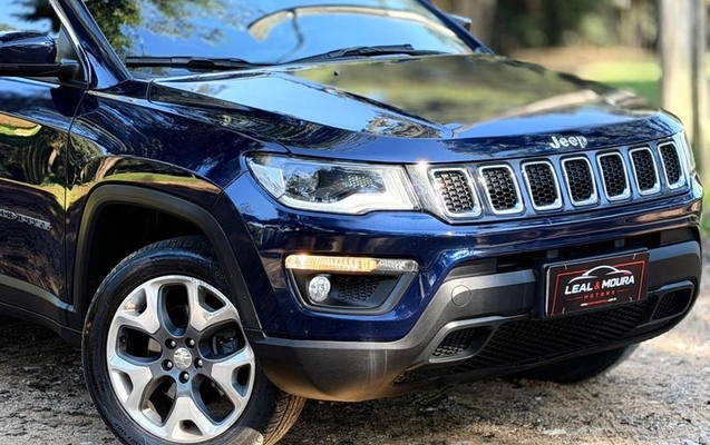 imagem-https://www.socarrao.com.br/sc-vehicle-images-prod/2516936/1785238754700-8259850_1_B_a2058a54d5.jpeg