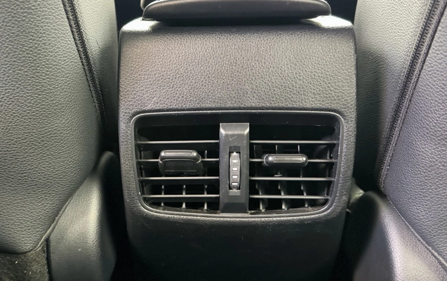 imagem-https://www.socarrao.com.br/sc-vehicle-images-prod/2517317/1787058810862-vehicle_image_1783520255_1219fa9922097fbc13f0afb643f0619f.jpeg