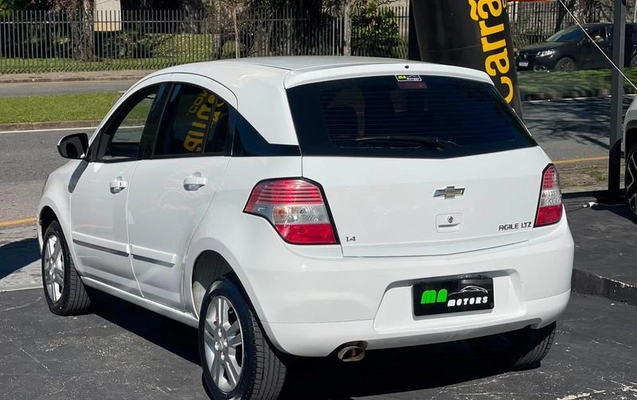 imagem-https://www.socarrao.com.br/sc-vehicle-images-prod/2517501/1789501498792-8245180_1_B_5108c07f17.jpeg