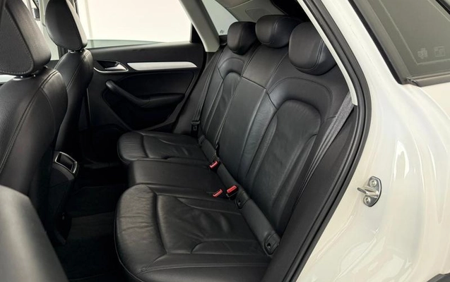imagem-https://www.socarrao.com.br/sc-vehicle-images-prod/25177/1788443677832-7733435_1_B_ca885cf48e.jpeg