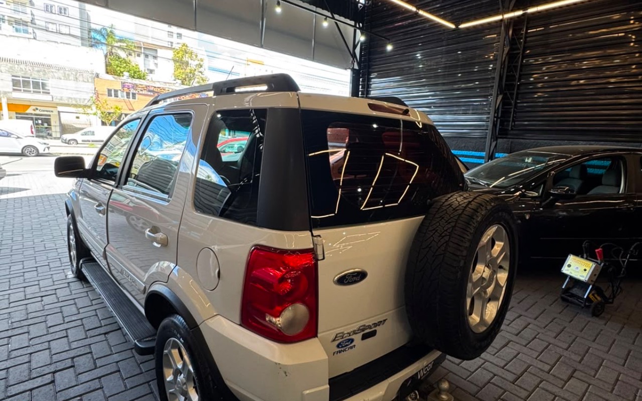 imagem-https://www.socarrao.com.br/sc-vehicle-images-prod/2517836/1788196910188-NTYwNTU5OGItZTYzNS00MGNkLTk2ZTUtYjE2NjAzZWEzNTExLmpwZWc.jpeg