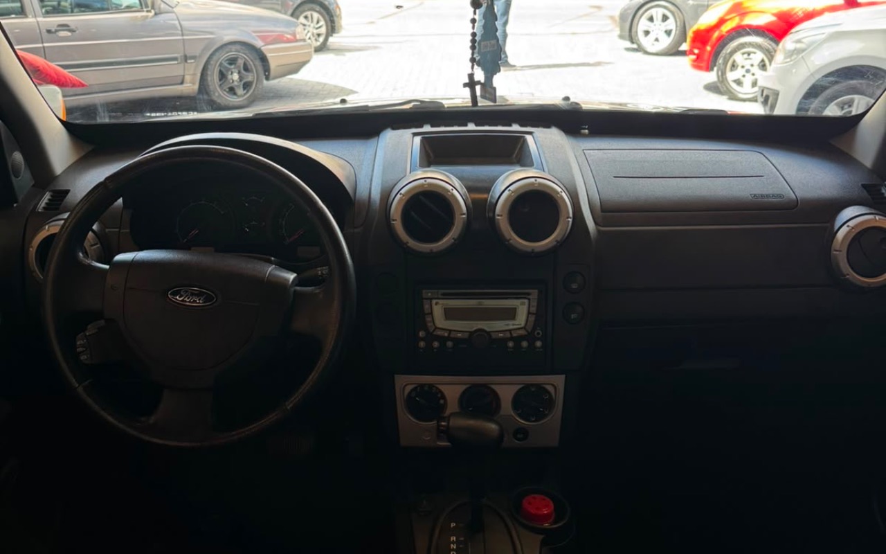 imagem-https://www.socarrao.com.br/sc-vehicle-images-prod/2517836/1788196910354-ODYwYWY1YjctZjY2MS00ZmM3LTg2MjEtNDJiMDkzYjc1NGE2LmpwZWc.jpeg